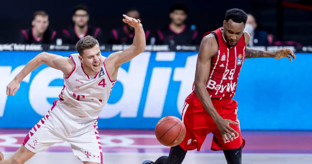 球迷带来层 球迷带来层